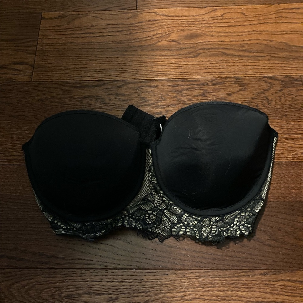 Fredricks of Hollywood Bra